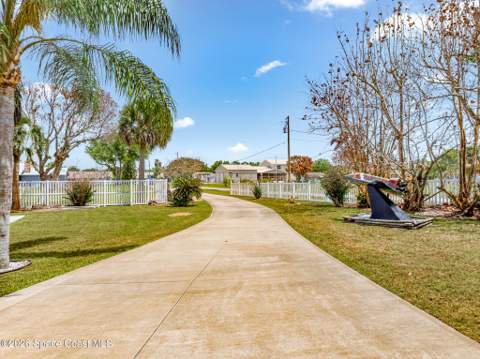 2955 N Tropical Trail, Merritt Island FL - photo 17 of 159