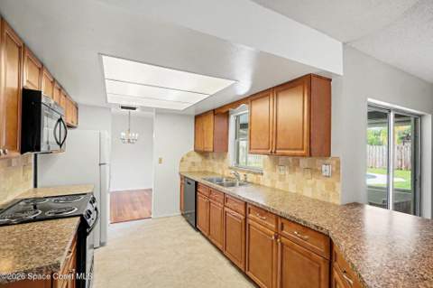 2608 Woodsmill Drive, Melbourne FL - photo 12 of 28