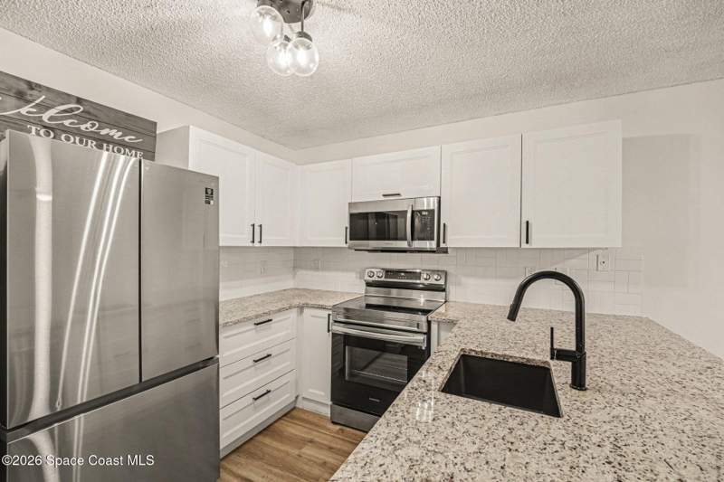 2 bedroom Townhouse at 1011 Abada Court #110, Port Malabar Country Club Unit 7 First Replat of, Palm Bay — photo 5