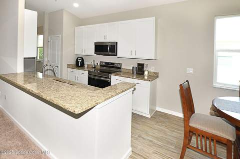 3951 Playa Del Sol Drive #201, Rockledge FL - photo 11 of 29