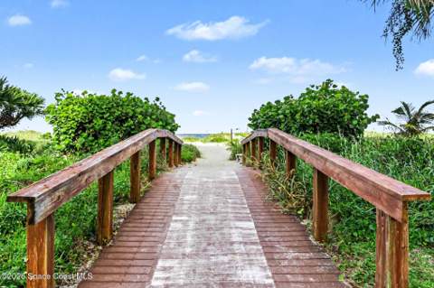 1000 N Atlantic Avenue #215, Cocoa Beach FL - photo 24 of 33