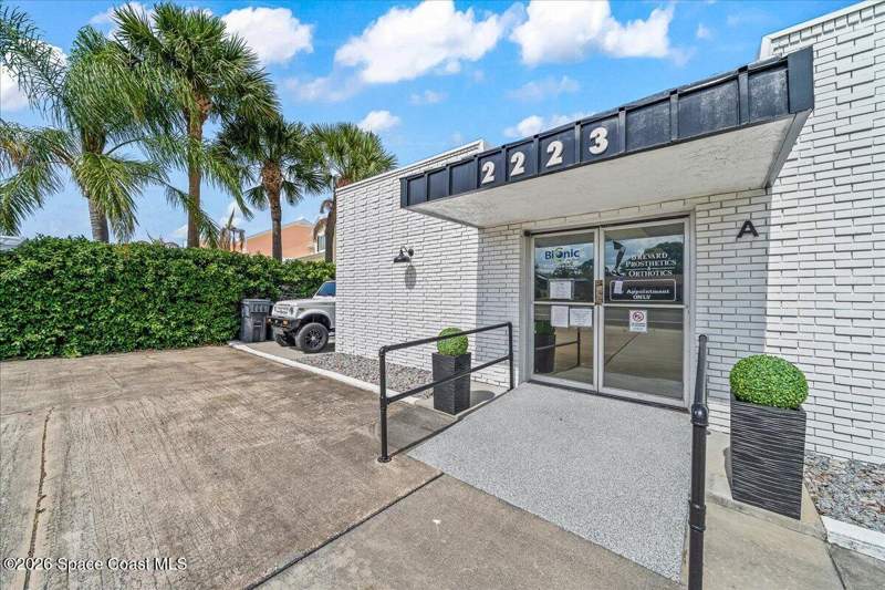 3 bedroom Single Family Residence at 2225 S Washington Avenue, Bayview, Titusville — photo 3