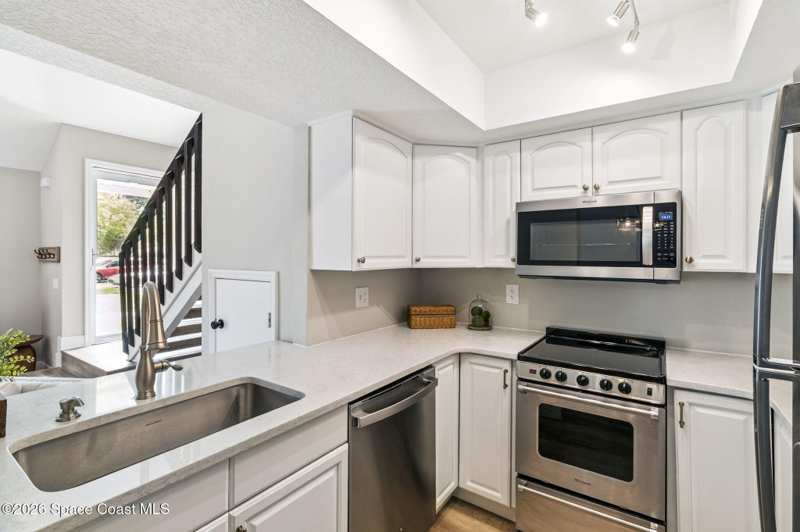 2 bedroom Townhouse at 718 Fairway Drive, Players Club at Suntree, Melbourne — photo 1