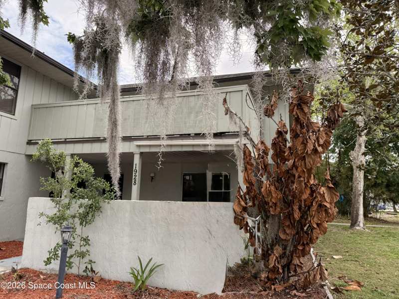 2 bedroom Townhouse at 1928 Dipol Courtway, Titusvillage Sec I, Titusville — photo 1