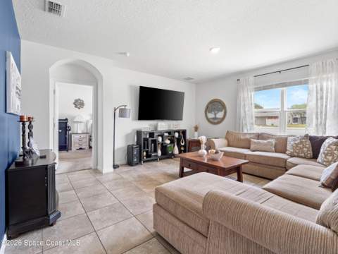 104 Carmelite Avenue, Palm Bay FL - photo 9 of 43