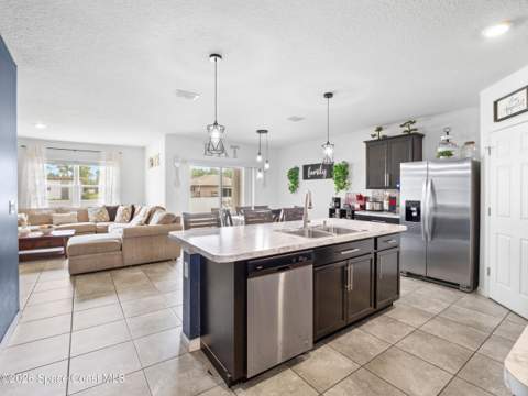 104 Carmelite Avenue, Palm Bay FL - photo 10 of 43