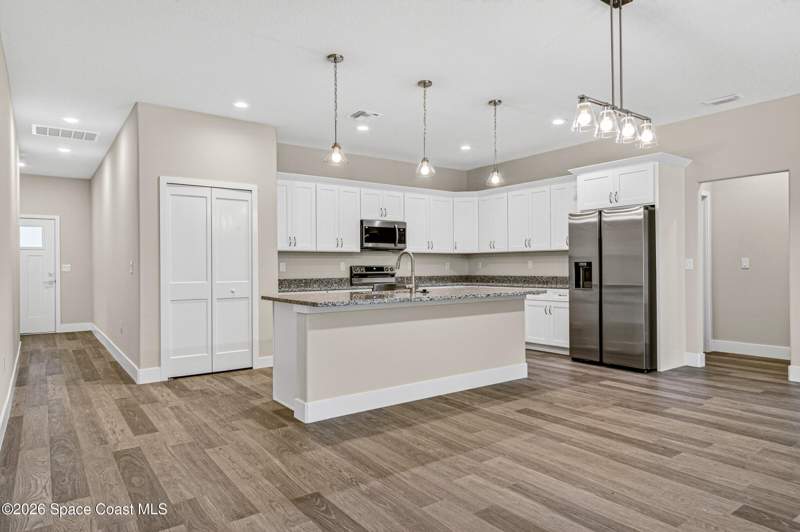 4 bedroom Single Family Residence at 000 Hunter Lane Street, Malabar, Malabar — photo 3