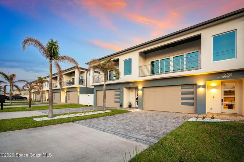 3 bedroom Townhouse at 223 6th Avenue, Indialantic By The Sea, Indialantic — photo 5