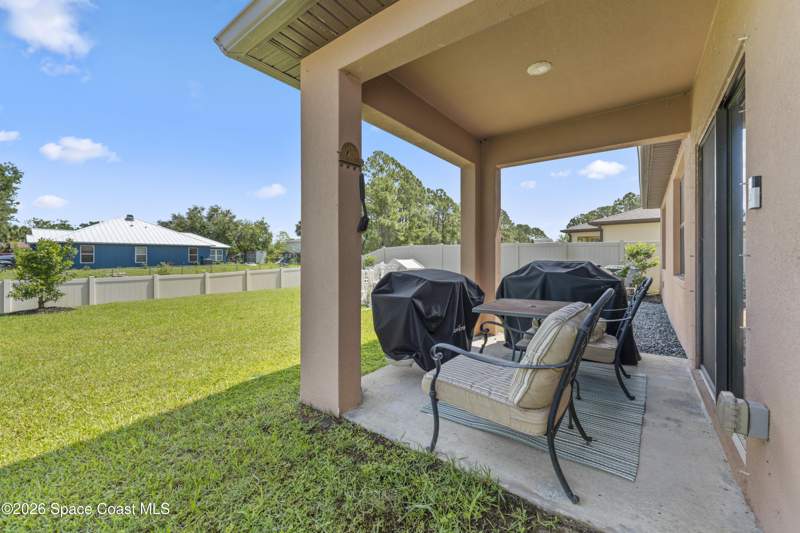 3 bedroom Single Family Residence at 1598 Mineral Loop Drive, Avery Springs, Palm Bay — photo 5