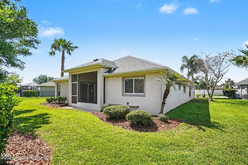 4 bedroom Single Family Residence at 3392 Siderwheel Drive, Capron Trace - Phase 2, Rockledge — photo 5