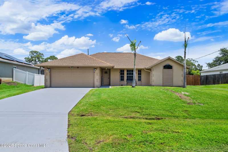 3 bedroom Single Family Residence at 413 Lisa Road, Port Malabar Unit 21, Palm Bay — photo 1