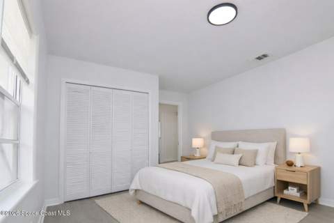 711 Kempten Street, Palm Bay FL - photo 16 of 20