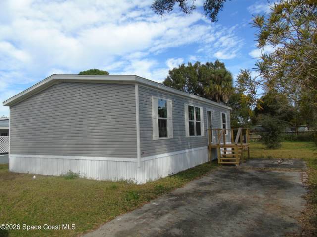 5 Annette Drive