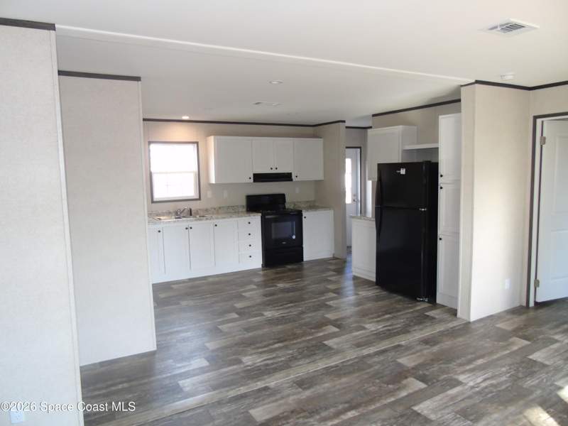 3 bedroom Manufactured Home at 5 Annette Drive, Paulana East, Melbourne — photo 5