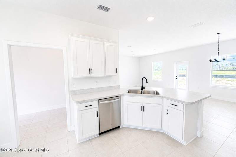 5 bedroom Single Family Residence at 1288 Soleway Avenue, St. Johns Preserve, Palm Bay — photo 2