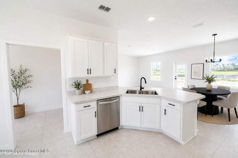 5 bedroom Single Family Residence at 1288 Soleway Avenue, St. Johns Preserve, Palm Bay — photo 3