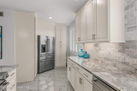 7415 Aquarina Beach Drive #202, Melbourne Beach FL - photo 20 of 93