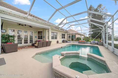 274 Clyde Street, Melbourne Beach FL - photo 7 of 75