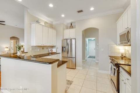 274 Clyde Street, Melbourne Beach FL - photo 6 of 75
