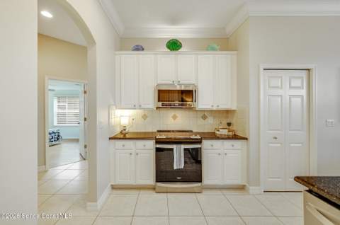 274 Clyde Street, Melbourne Beach FL - photo 19 of 75