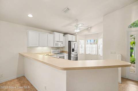 2194 Spring Creek Circle, Palm Bay FL - photo 11 of 37