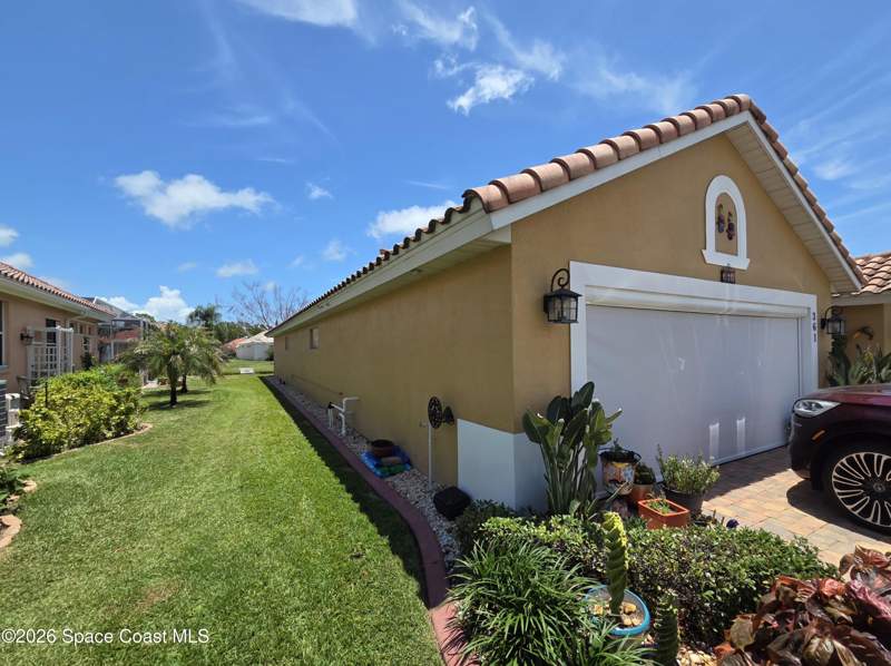 3 bedroom Single Family Residence at 361 Carmel Drive, Mission Lake Villas Unit 2, Melbourne — photo 5