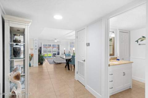 4850 Ocean Beach Boulevard #101, Cocoa Beach FL - photo 6 of 26