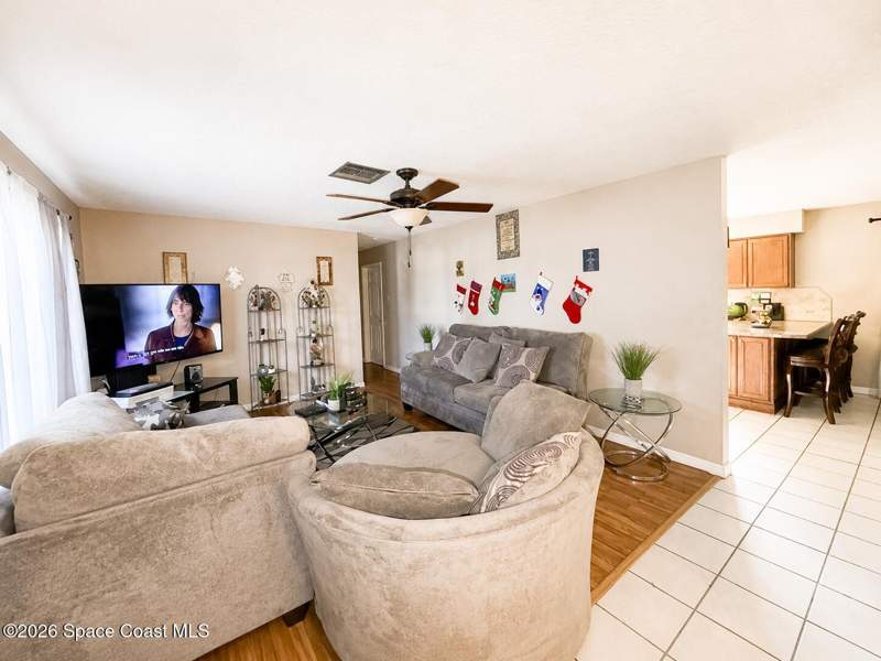 4 bedroom Single Family Residence at 4345 Elliot Avenue, Whispering Lakes 3rd Sec Part 1, Titusville — photo 2
