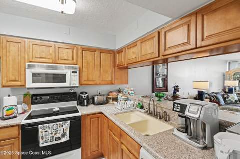 1420 Huntington Lane #2402, Rockledge FL - photo 7 of 25