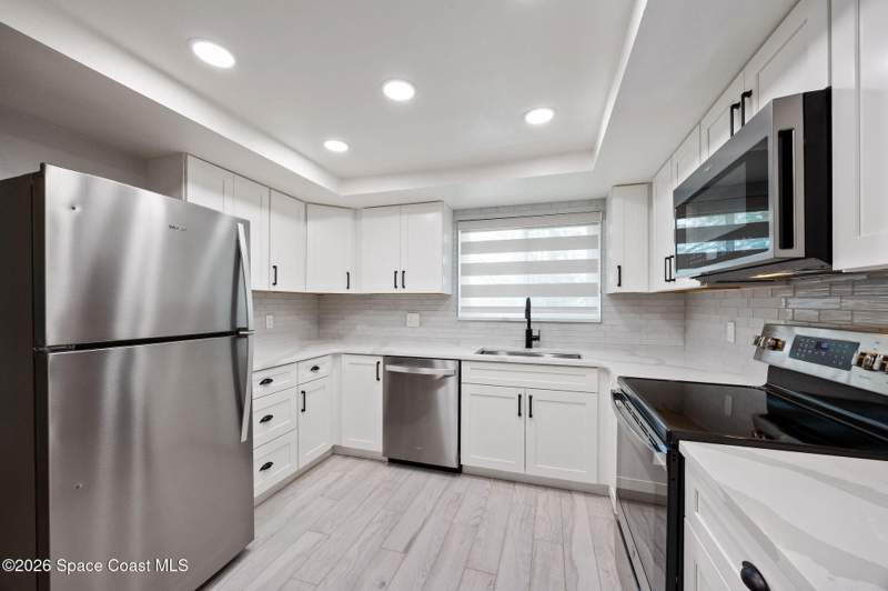 3 bedroom Condominium at 608 Cedar Side Circle, Cedar Side Condo Ph I, Palm Bay — photo 5