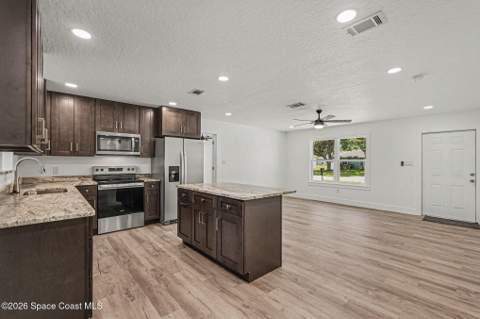 428 Calamondin Avenue, Palm Bay FL - photo 8 of 28