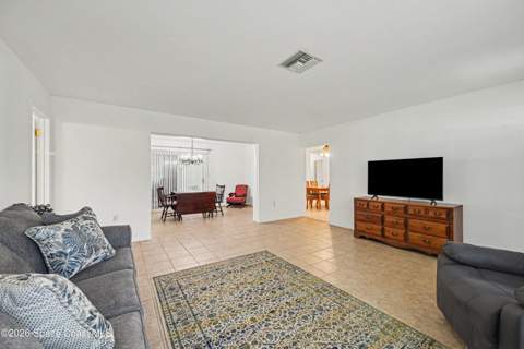 364 Formosa Drive, Cocoa Beach FL - photo 7 of 32