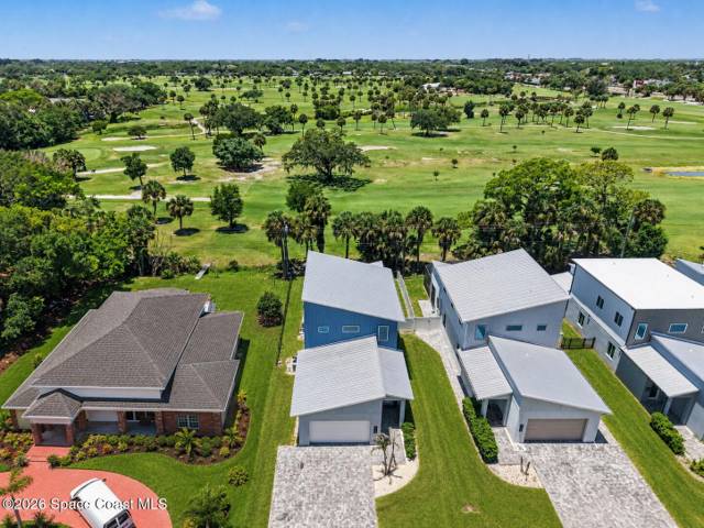 Country Club Colony