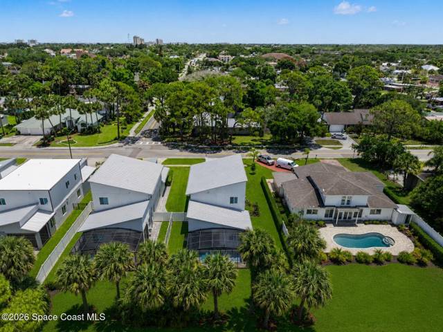 Country Club Colony