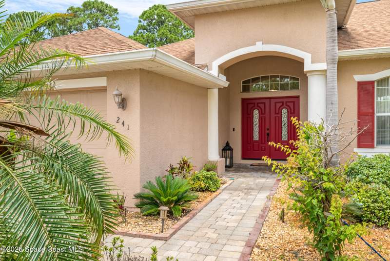 4 bedroom Single Family Residence at 241 Devlin Court, Magnolia Park at Bayside Lakes, Palm Bay — photo 4