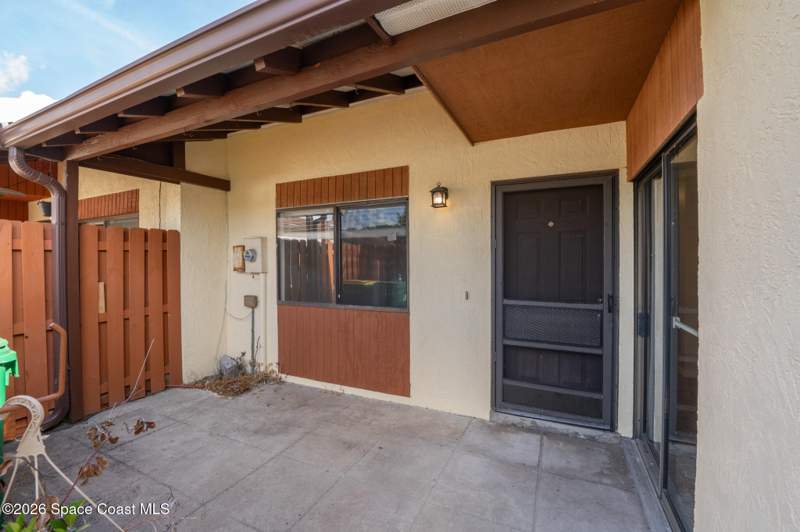 2 bedroom Townhouse at 48 Hepburn Place, Townhomes and Villas of Diana, Merritt Island — photo 3