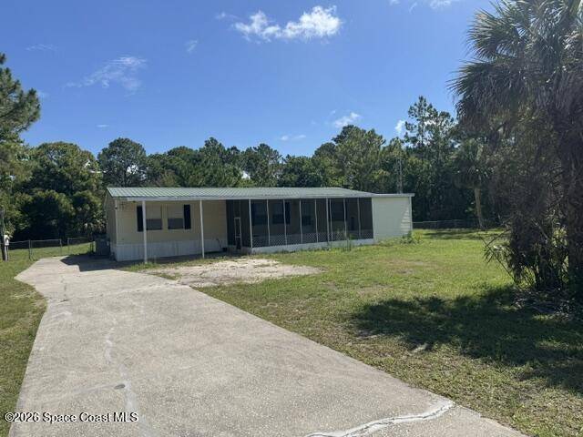 900 Camp Road