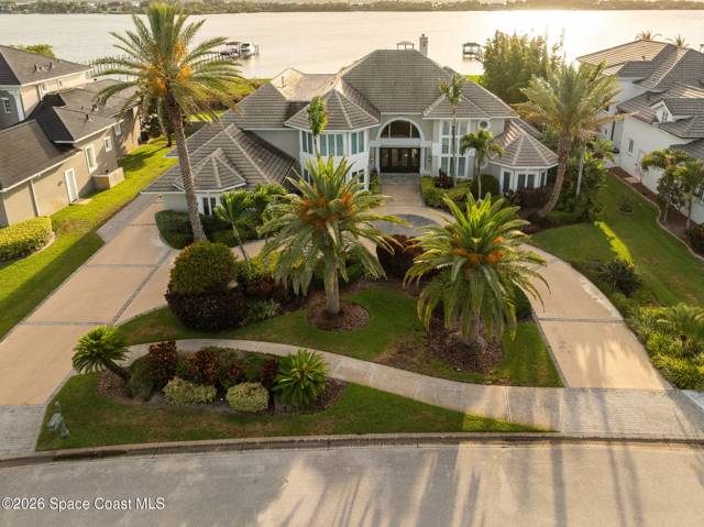 281 Lansing Island Drive