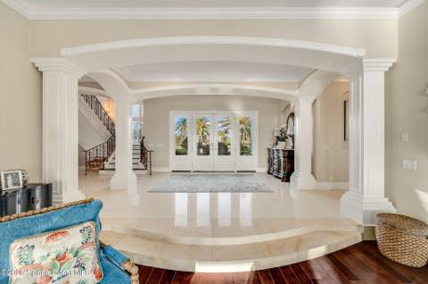 281 Lansing Island Drive, Satellite Beach FL - photo 10 of 131