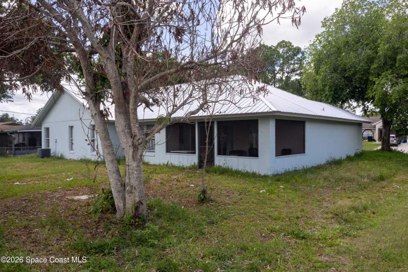 3 bedroom Single Family Residence at 769 Bautzen Avenue #48, Port Malabar Unit 48, Palm Bay — photo 2
