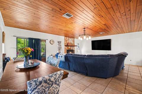 1525 Plum Avenue, Merritt Island FL - photo 10 of 26