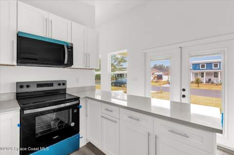 210 Flamingo Drive, Cocoa FL - photo 7 of 13
