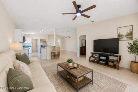 4077 Mount Carmel Lane, Melbourne FL - photo 7 of 42