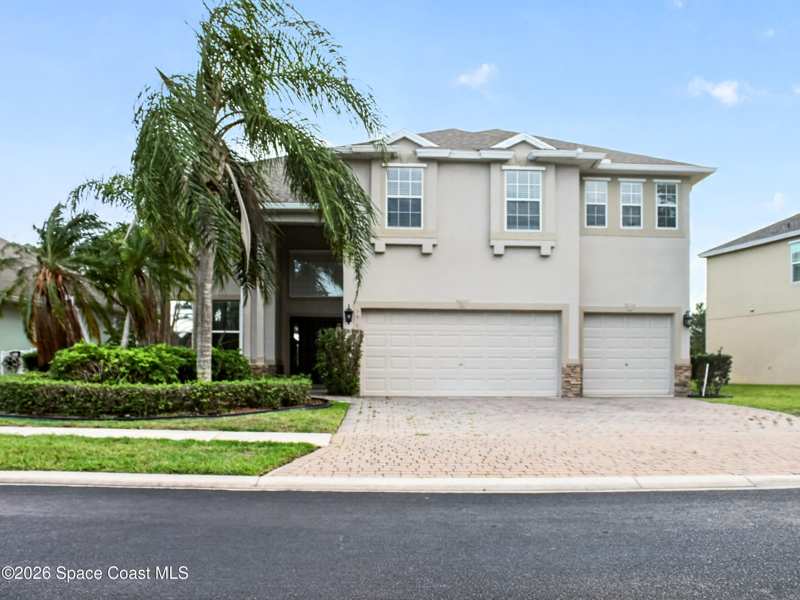 5 bedroom Single Family Residence at 376 Broyles Drive, Replat of Holly Trace Bayside Lakes, Palm Bay — photo 1