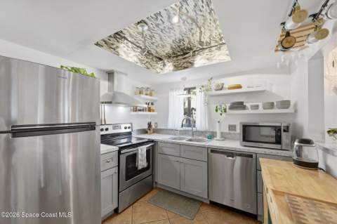 210 Columbia Drive, Cape Canaveral FL - photo 17 of 45