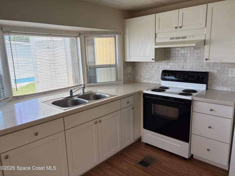 2 bedroom Manufactured Home at 2741 Corsair Court #Unit D-29, A1A Condo Park Condo, Melbourne Beach — photo 5