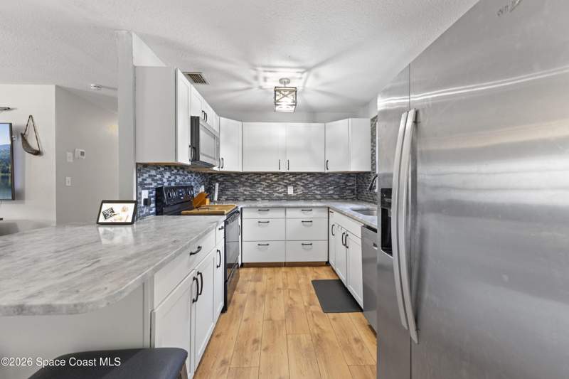 3 bedroom Single Family Residence at 2361 Pawnee Drive, Cresthaven Homes Sec 1, Melbourne — photo 5