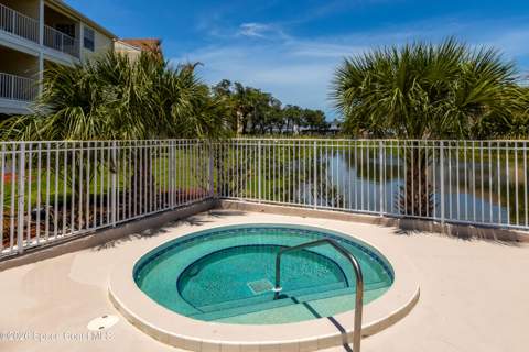 1850 Charlesmont Drive #119, Indialantic FL - photo 22 of 32