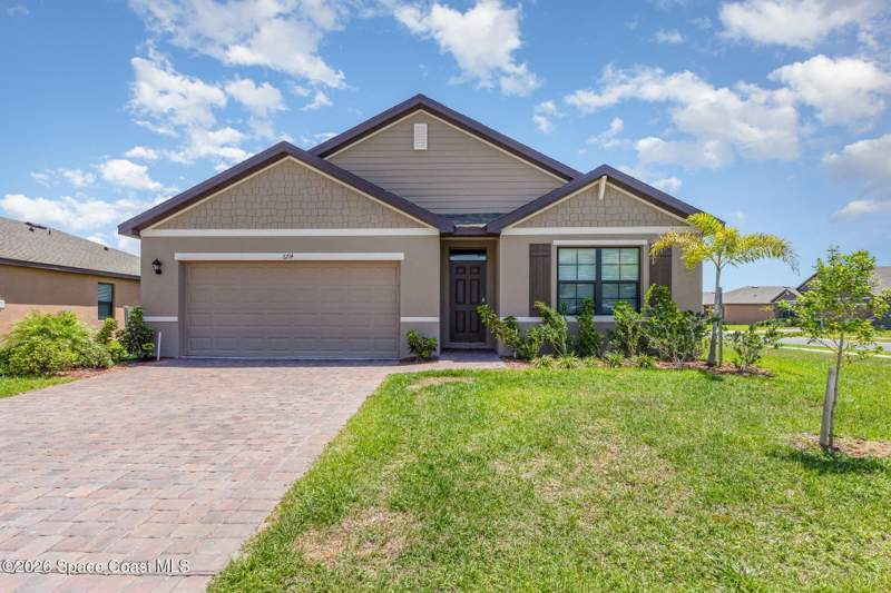 4 bedroom Single Family Residence at 6714 Topaz Drive, Crystal Bay Phase Two, Grant-Valkaria — photo 2