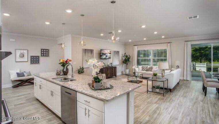 4 bedroom Single Family Residence at 1128 Altair Way, Eagle Crest, Grant-Valkaria — photo 5